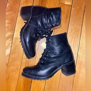 Frye Sabrina Black Lace Up Heeled Leather Boots Size 7.5